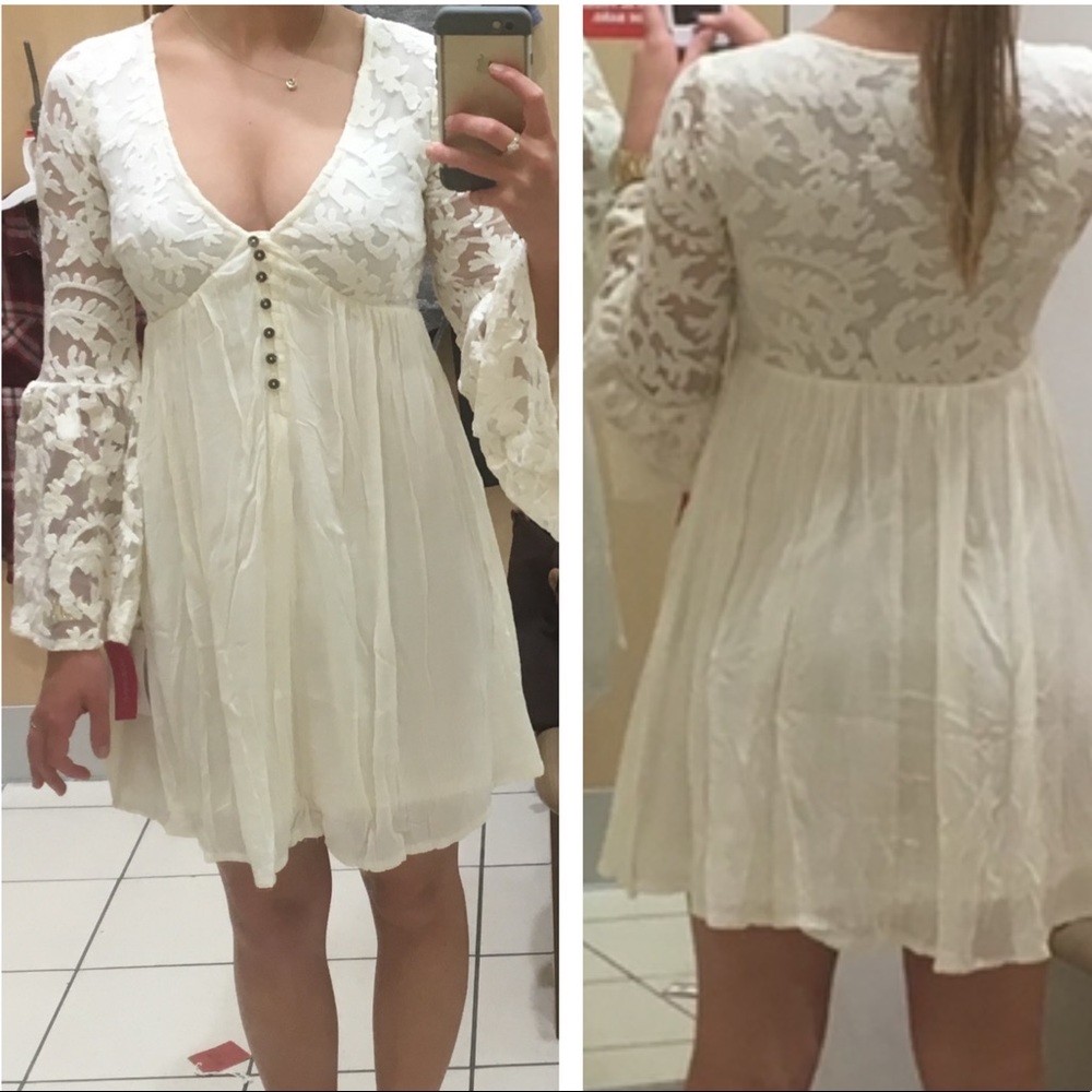 Xhilaration Flowy Ivory Lace V-neck Dress